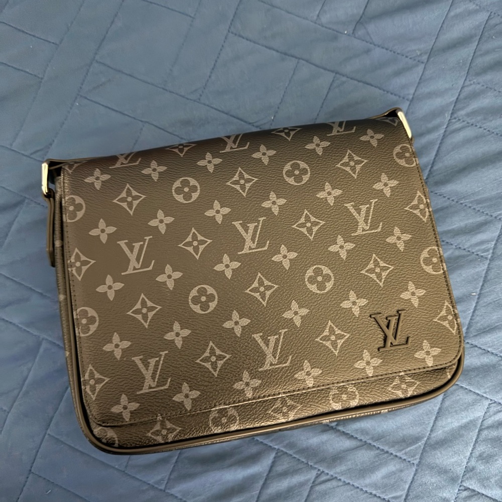 Louis Vuitton Monogram Tan Messenger Bag